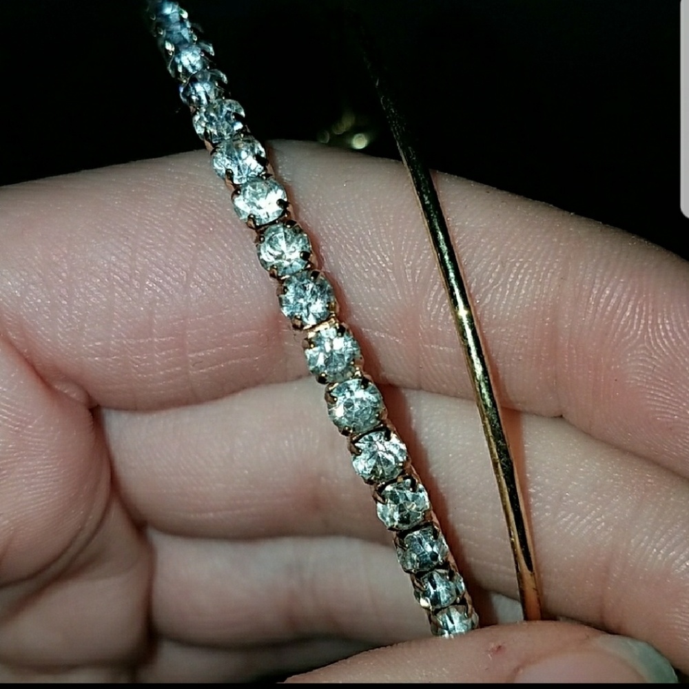 Bracelets !! - Picture 2 of 3